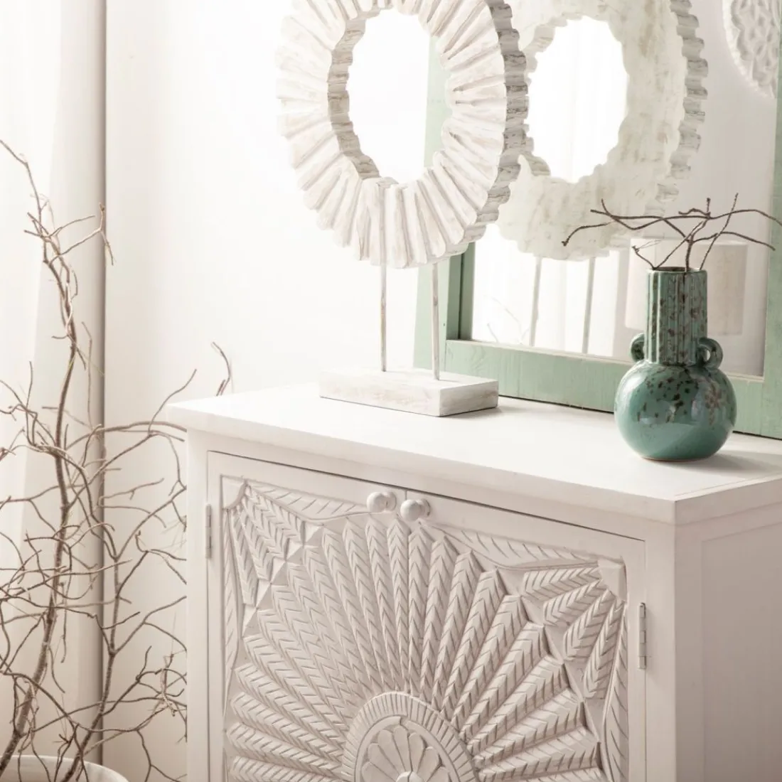 Klast Home Aparadores>Indra