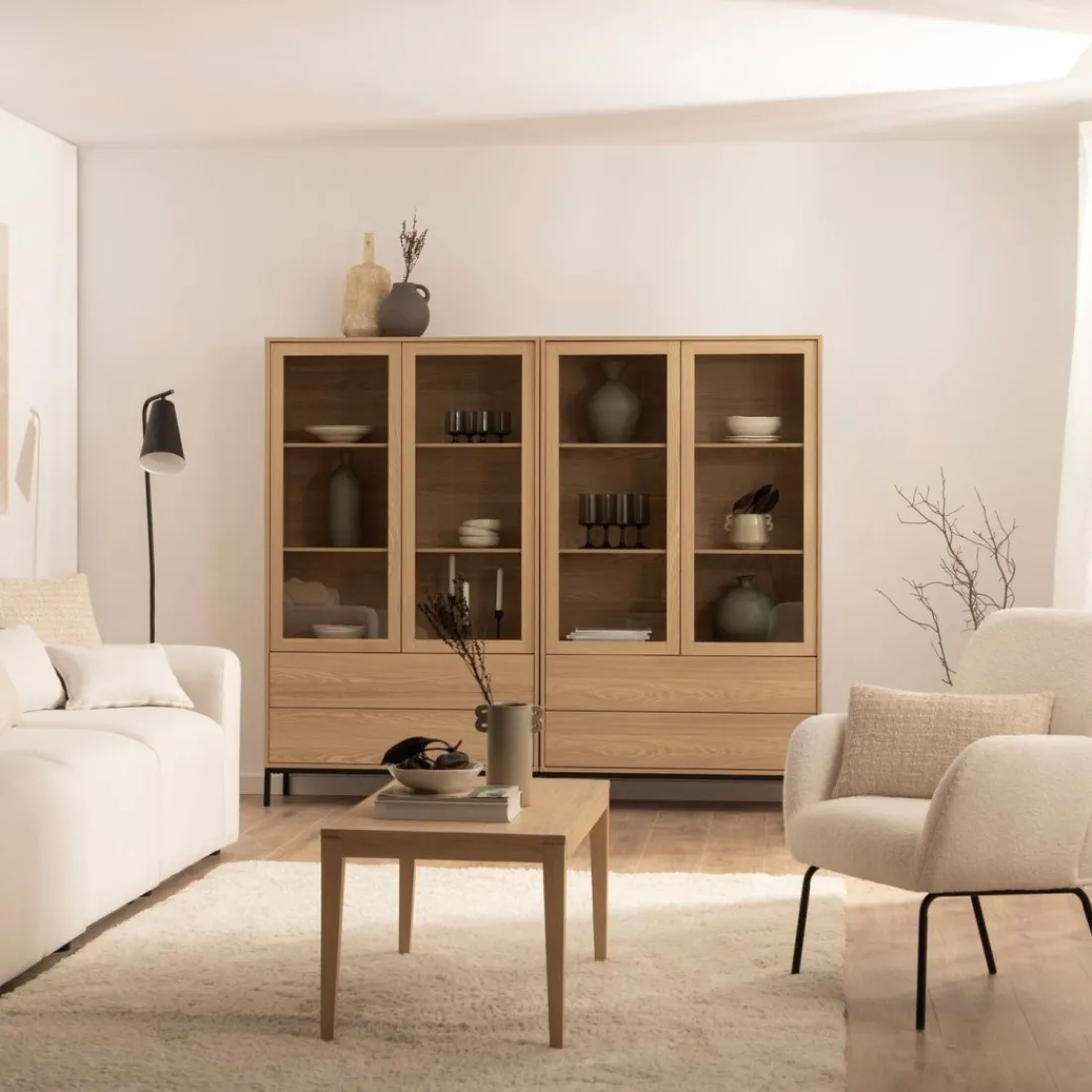 Klast Home Vitrinas>Remi