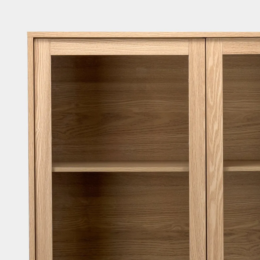 Klast Home Vitrinas>Remi